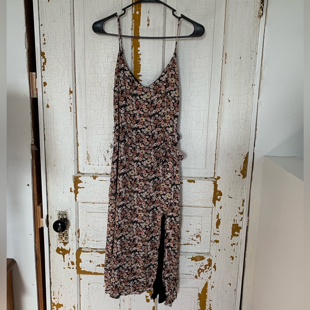 Abercrombie & Fitch size MT floral dress